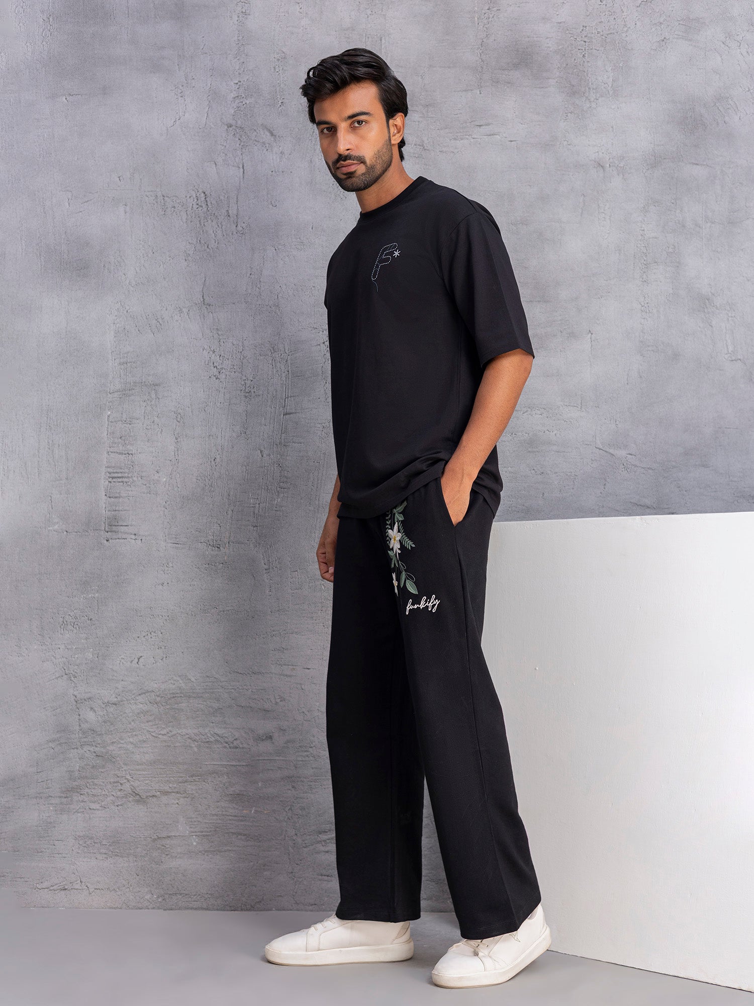 Loose Fit Embroided Cotton Pyjama