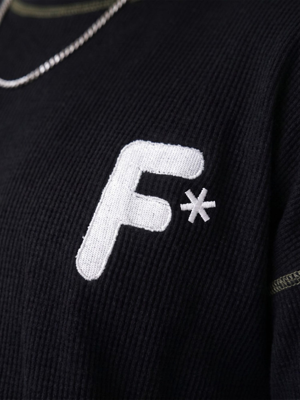 Men Brand Logo Round Neck Relaxed Fit T-shirt