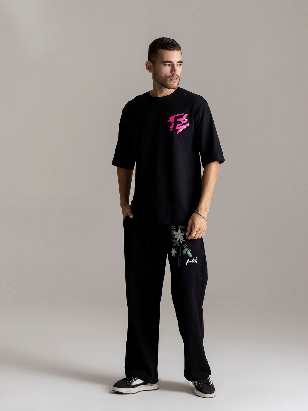 Men Graphic Printed T-shirt
