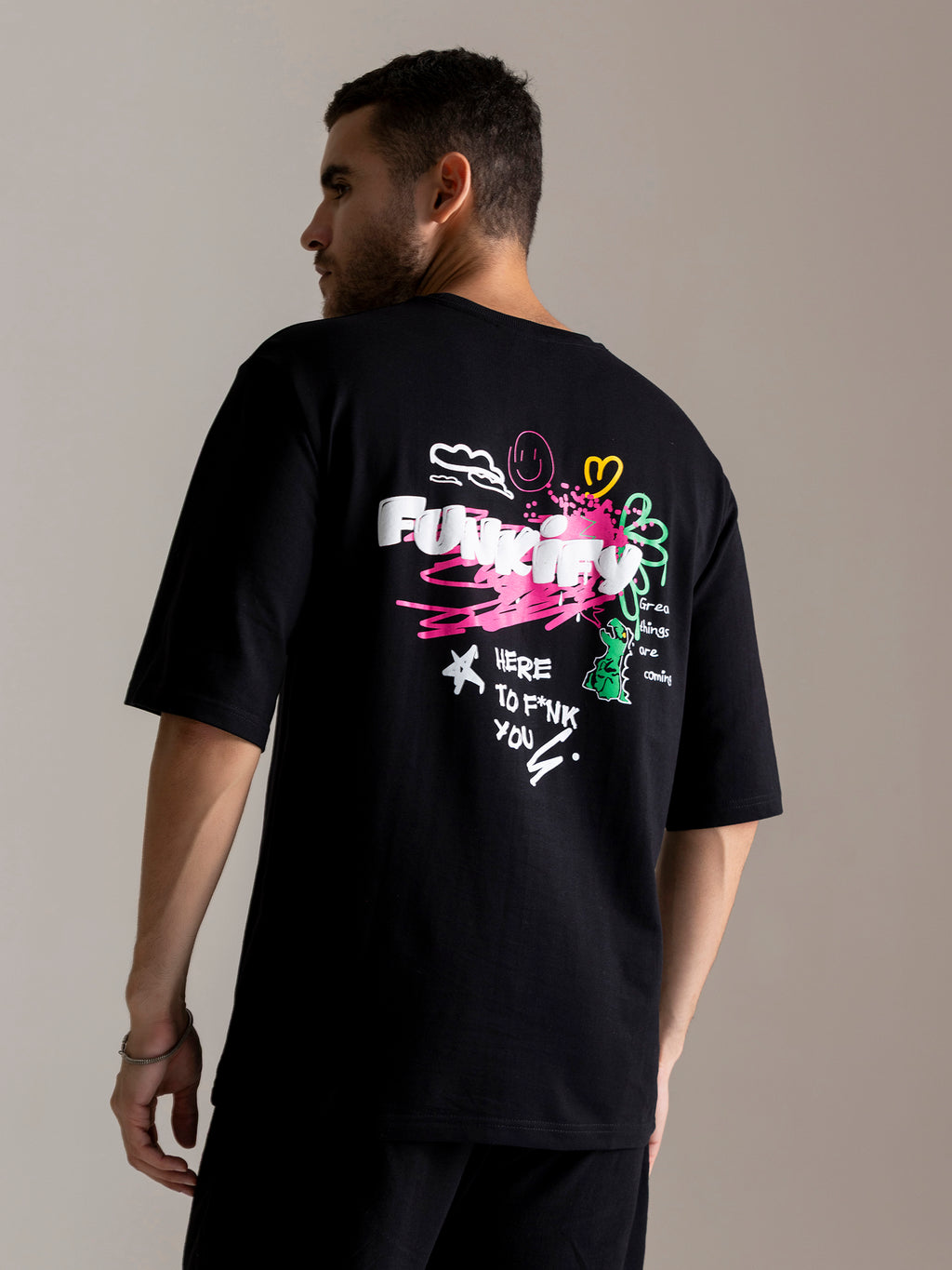 Men Graphic Printed T-shirt