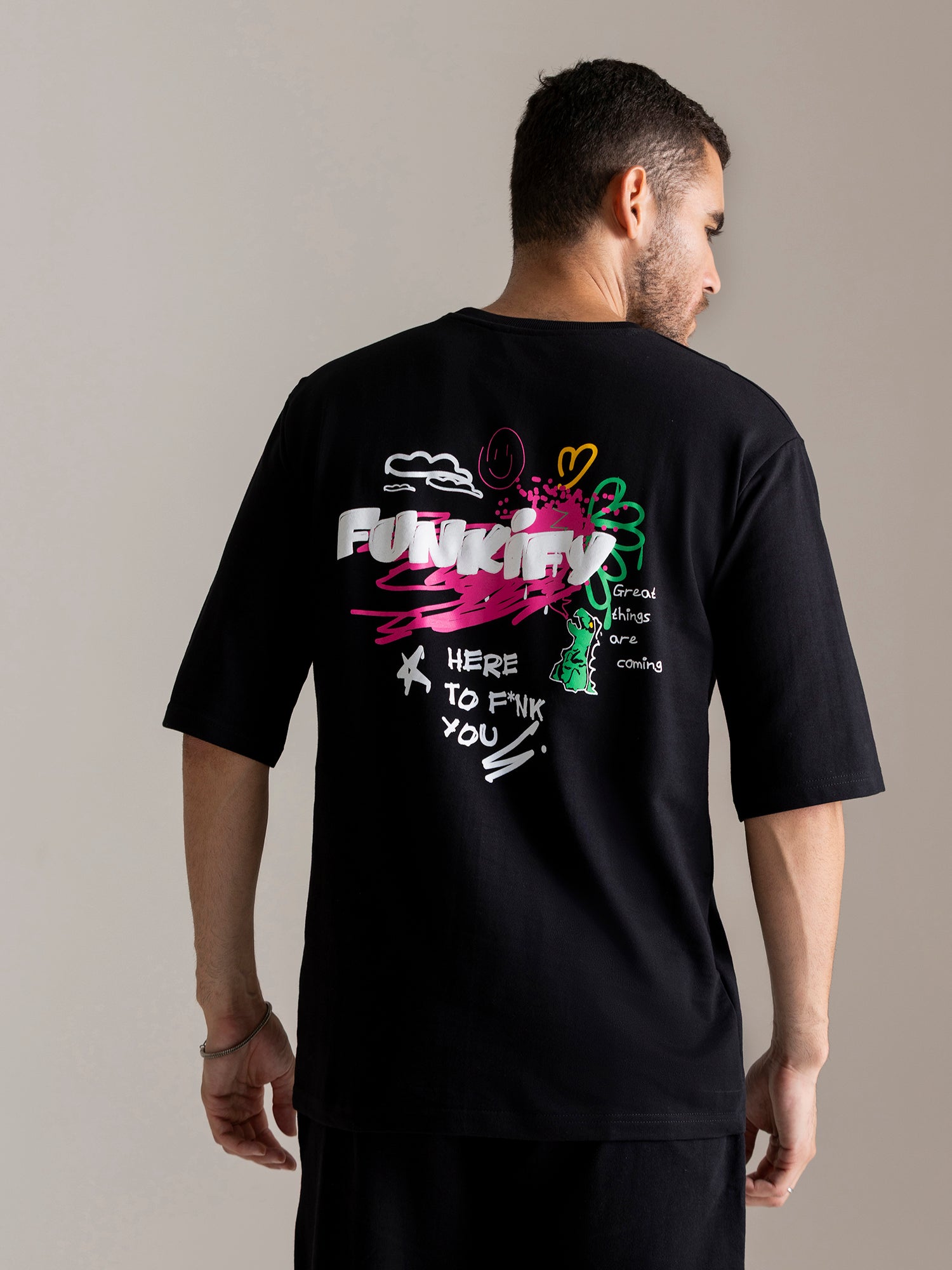 Men Graphic Printed T-shirt
