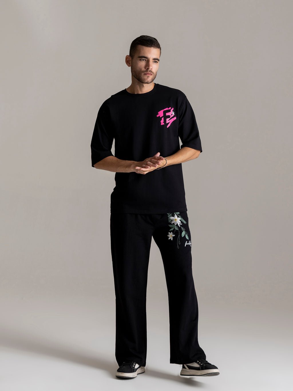 Men Graphic Printed T-shirt