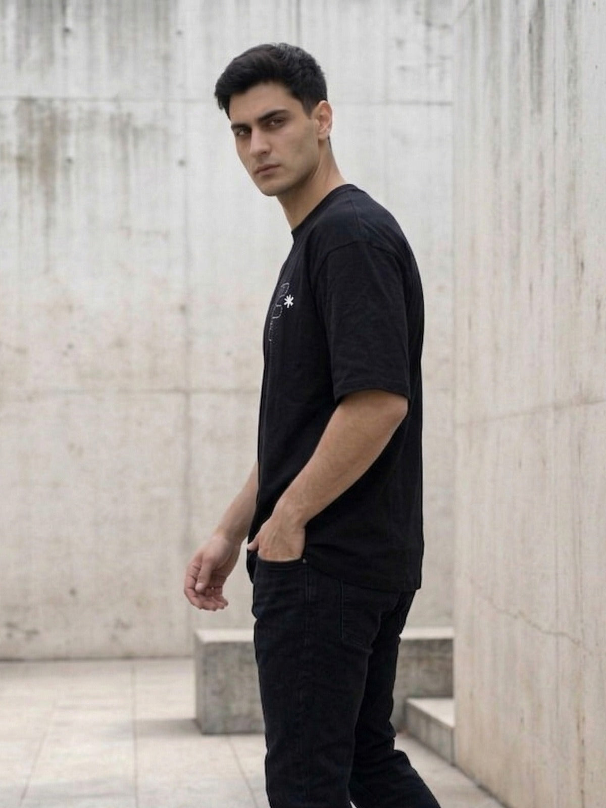 Puff Print Graphic Tee – Oversized Street Fit