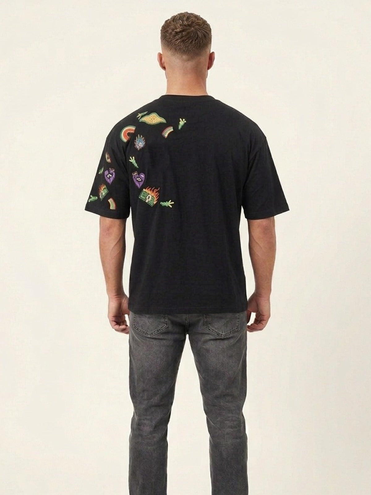Printed Graphic Tee – Oversized Casual Fit