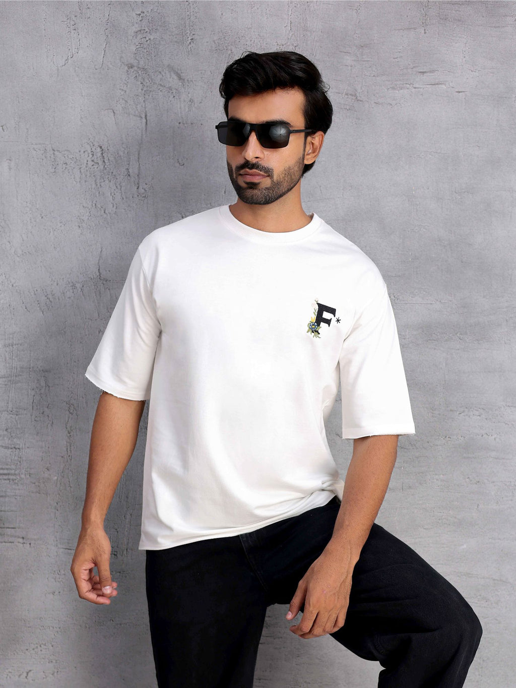 Men Floral Printed Drop-Shoulder Sleeves T-shirt
