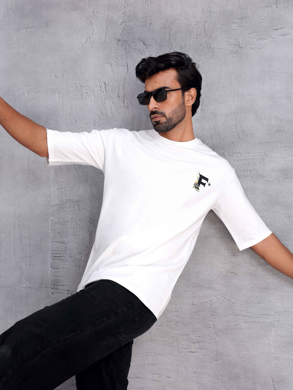 Men Floral Printed Drop-Shoulder Sleeves T-shirt
