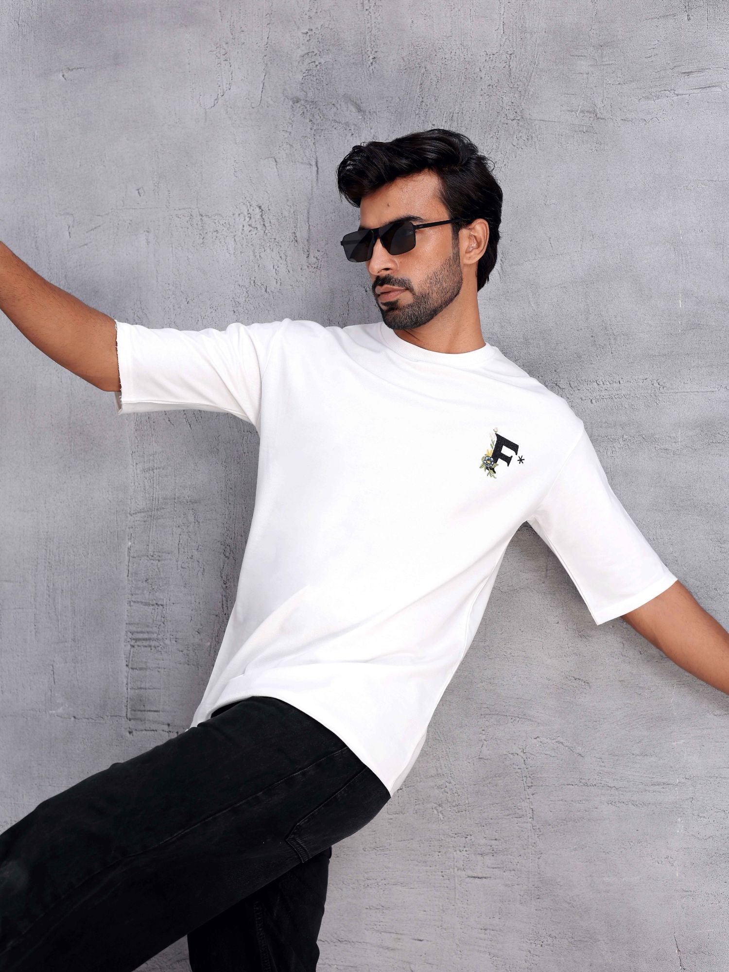 Men Floral Printed Drop-Shoulder Sleeves T-shirt